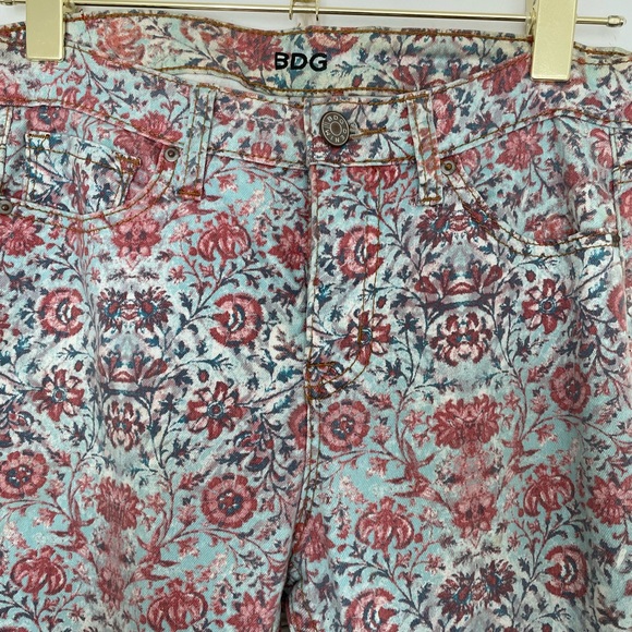Urban Outfitters BDG Jeans - Picture 3 of 5